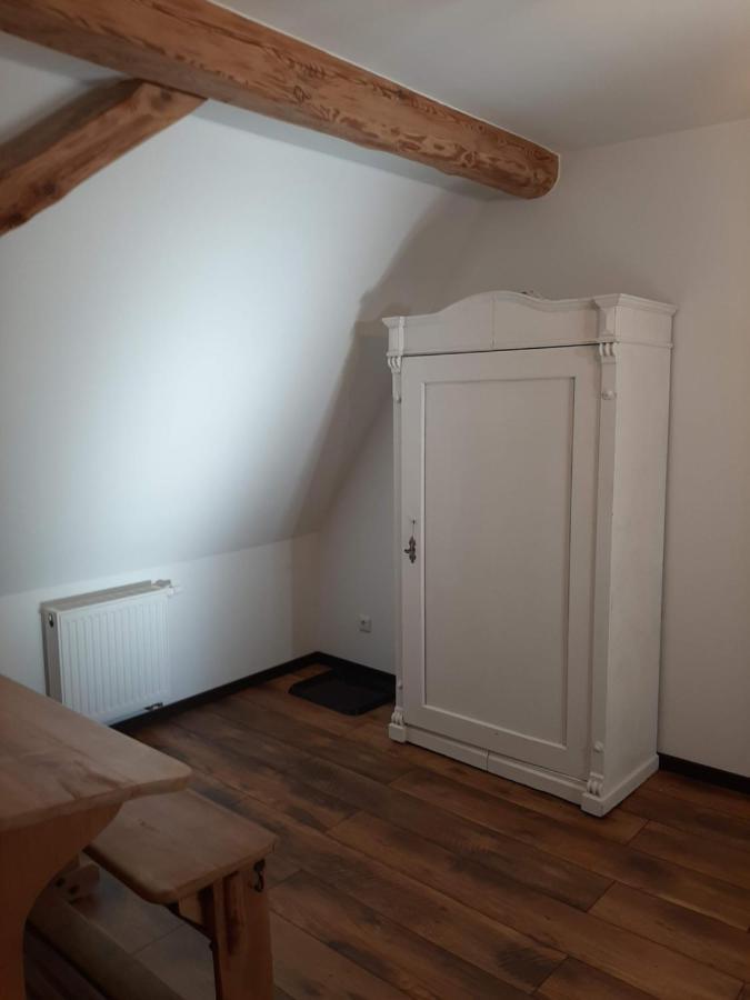 Apartment Kunst Und Kulturschuppen Hasenmuehle Kammerstein